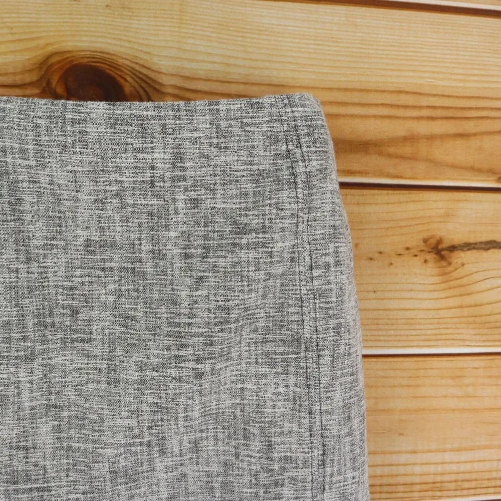 Ann Taylor LOFT A-Line Skirt Womens 00P‎ Gray Heathered Cotton Lined Zip Closure